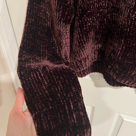 SANCTUARY BURGUNDY CHENILLE SWEATER - Picture 5 of 7
